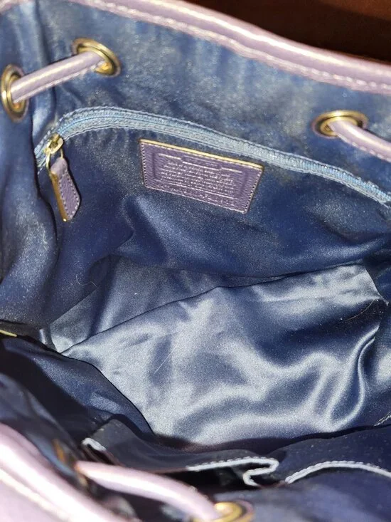 Coach - Picture 15 of 15